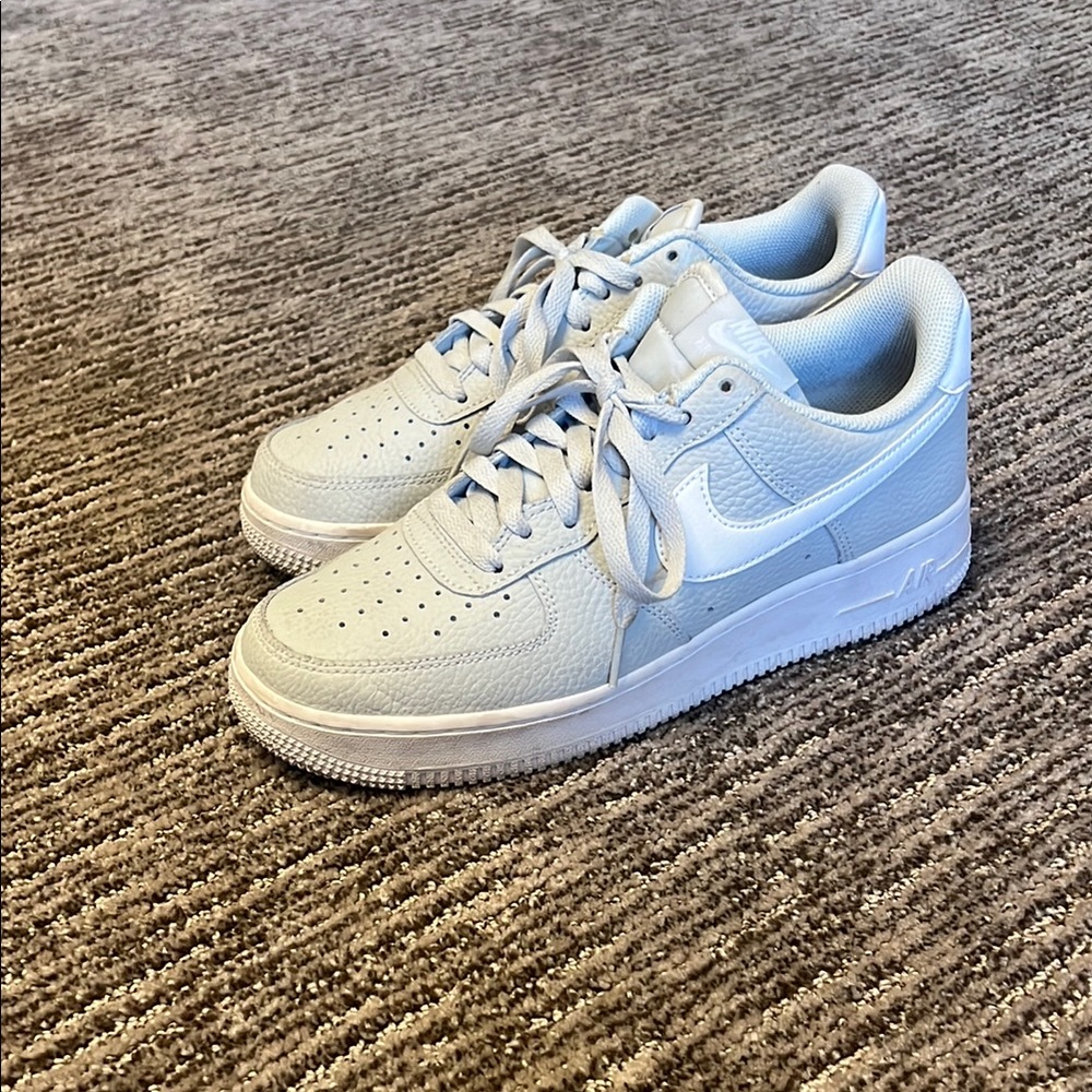 Nike Air Force 1 light bone